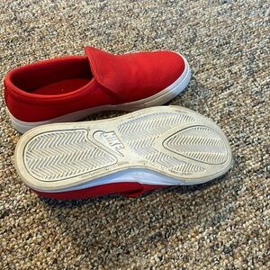 Nike slip on sneakers like new